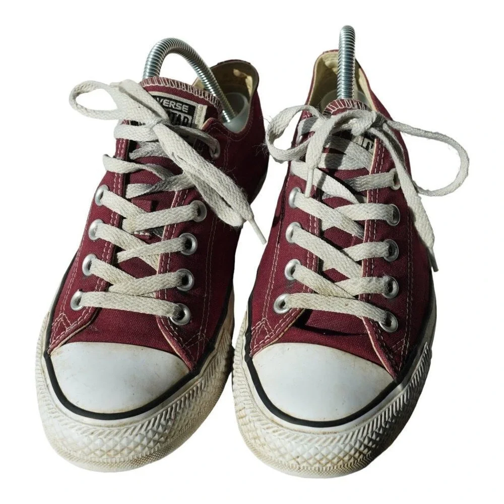 Converse‎ Chuck Taylor All Star Low Top Sneakers Women Size 9 Canvas Indie